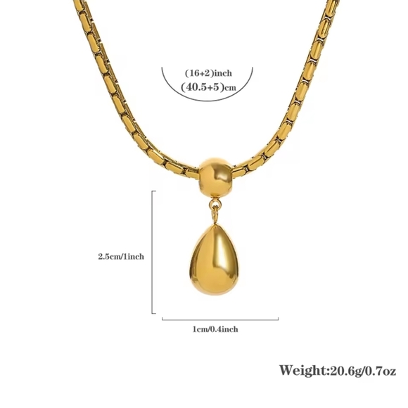 Gold Necklace - Picture 2 of 7